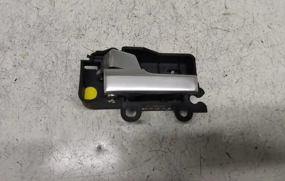 Ford Focus Front door interior handle