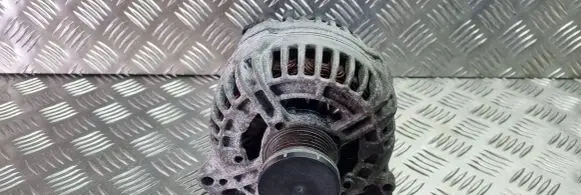 Volkswagen PASSAT B6 Generator/alternator 03C903023A 0124525093