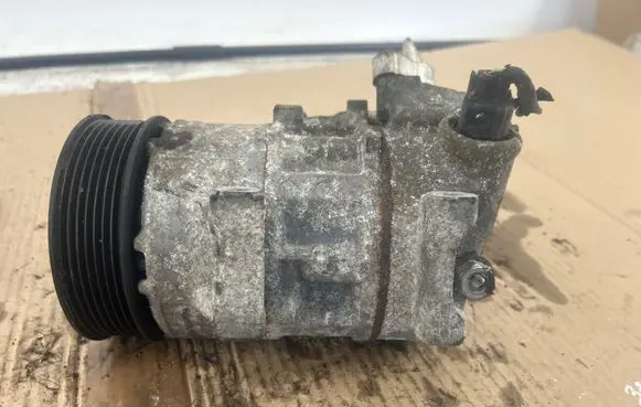 Toyota Avensis T270 Air conditioning (A/C) compressor (pump) 5SE12C GE4472806560