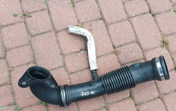 Renault Master III Air intake hose/pipe 165769532R