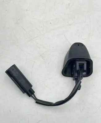 BMW 3 E90 E91 Windshield washer spray nozzle 7131299 61667131299 8365385