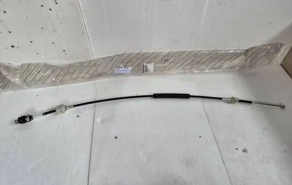 Fiat Grande Punto Gear shift cable linkage 55230718