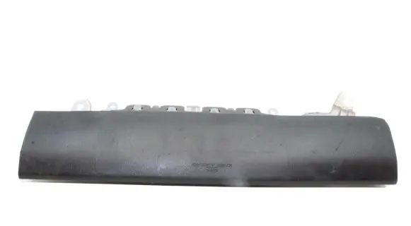 Lexus CT 200H Knee airbag 