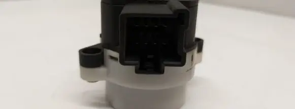 Volvo V70 Ignition lock contact 8645228