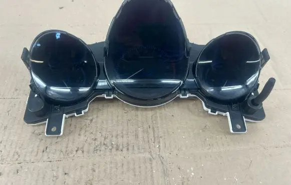 Honda Civic IX Speedometer (instrument cluster) 78200