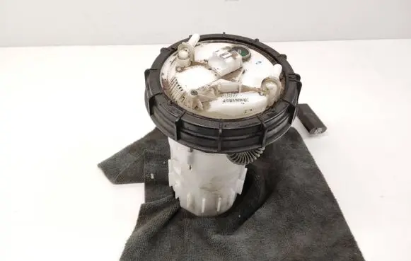 Mercedes-Benz Citan W415 In-tank fuel pump