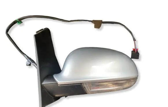 Volkswagen Golf Plus Front door electric wing mirror 010836