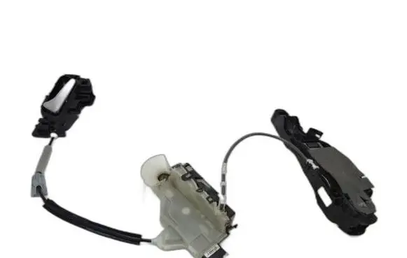 Peugeot 3008 II Front door lock 104235