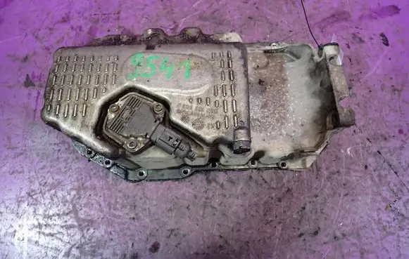 Volkswagen Golf IV Oil sump
