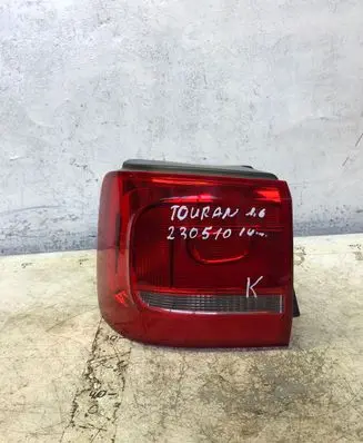 Volkswagen Touran II Rear/tail lights