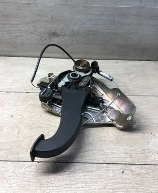 Mercedes-Benz E W212 Handbrake/parking brake lever assembly A2044200984 1101120794