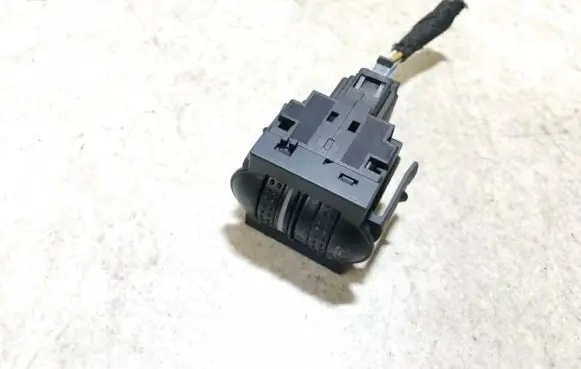 Volkswagen PASSAT B5 Headlight level height control switch 3b0941333a