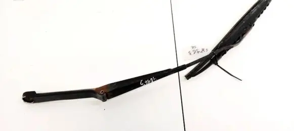 Volkswagen Transporter - Caravelle T4 Front wiper blade arm 70195540