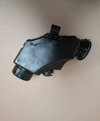 Volvo XC60 Intake resonator 32298336