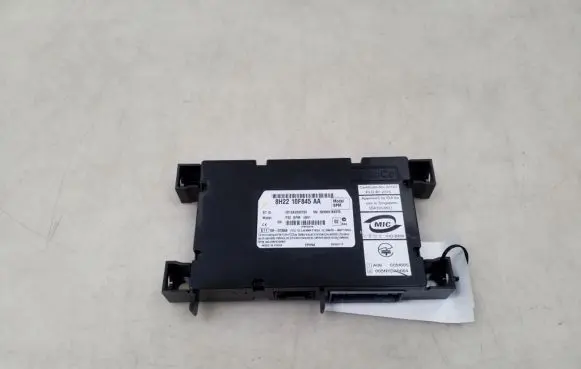 Land Rover Range Rover Sport L320 Bluetooth control unit module 8H2210F845AA