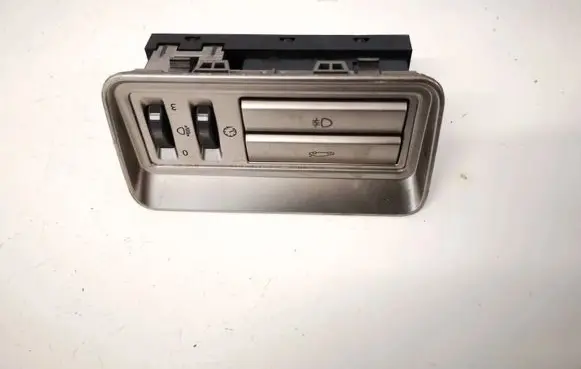 Jaguar XF Tailgate opening switch 10400976890