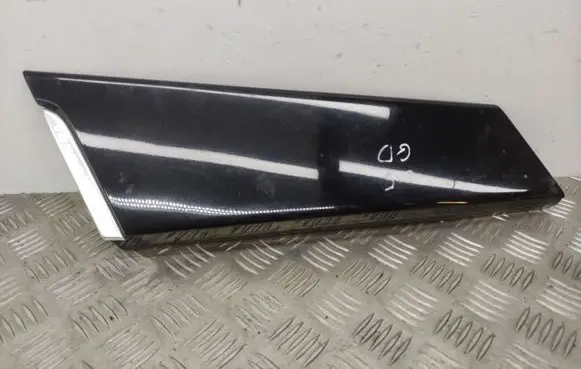 Citroen C5 Rear side glass trim 9685658777