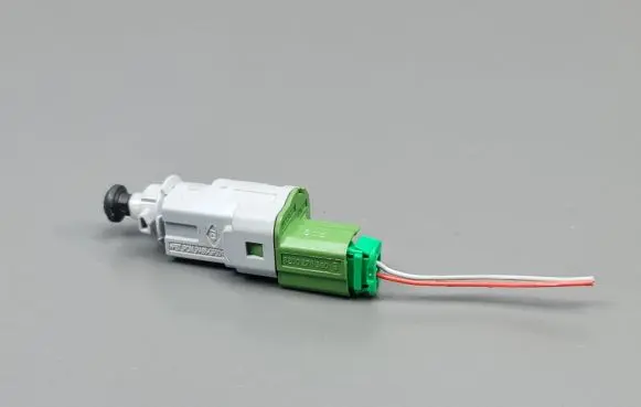Clutch pedal sensor