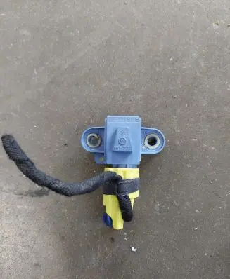 Volkswagen Jetta V Airbag deployment crash/impact sensor 1k0955557a
