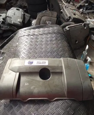 Volvo XC90 Engine cover (trim) 30731546 DP5UA