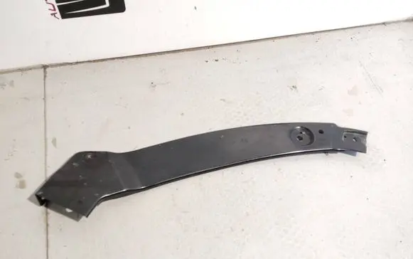 Volkswagen Tiguan Radiator support slam panel bracket 5N0806930A