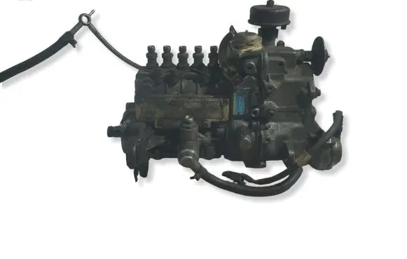 Mercedes-Benz E W124 Fuel injection high pressure pump 06619380 0400075938