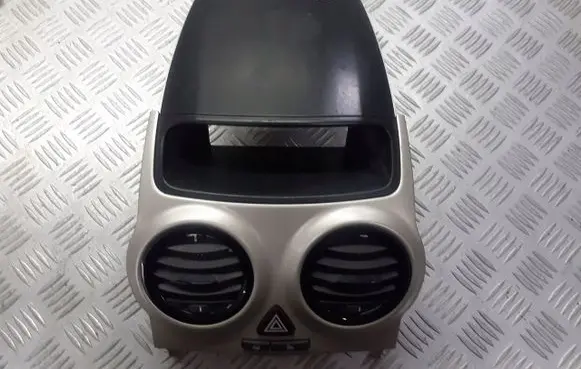 Opel Corsa D Radio/GPS head unit trim 