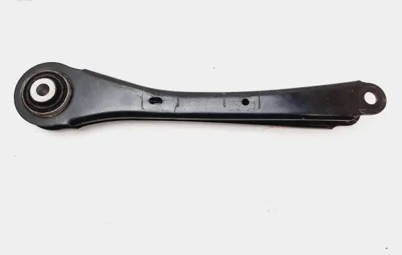 Rear control arm
