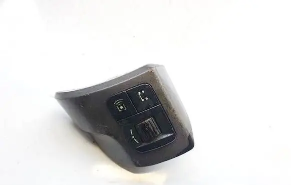Opel Astra H Steering wheel buttons/switches 13126750