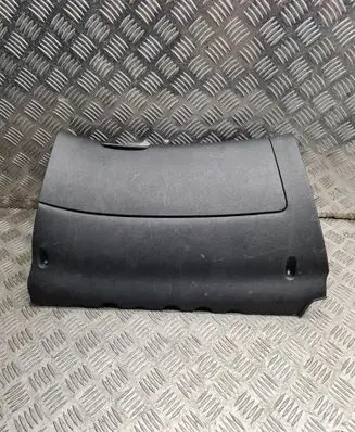 Skoda Octavia Mk2 (1Z) Glove box set 1Z1857103 1Z1857097L