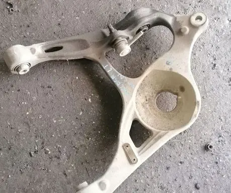 Mercedes-Benz R W251 Rear control arm 280CDI