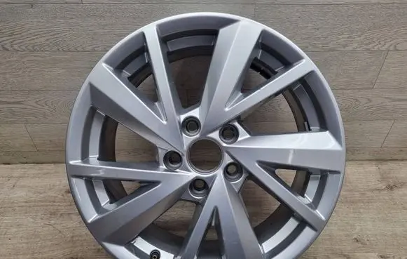 Audi Q2 - R17 alloy rim 81A601025C