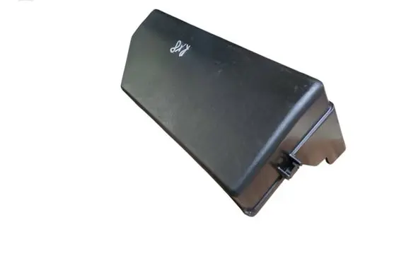 Mazda RX8 Fuse box cover MB502100B