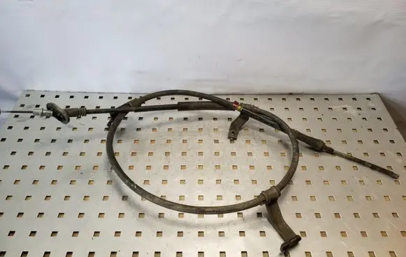 Hyundai Tucson JM Handbrake/parking brake wiring cable 