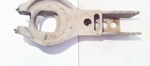 Rear upper control arm/wishbone