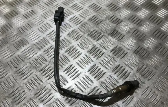 BMW 5 E60 E61 Lambda probe sensor 0281004019 7791592-02
