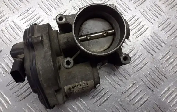 Ford C-MAX I Throttle body valve 4M5G-EALF15