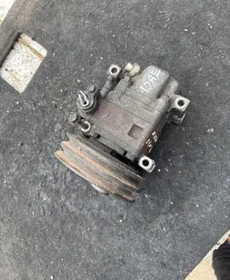 Mazda 626 Air conditioning (A/C) compressor (pump) 