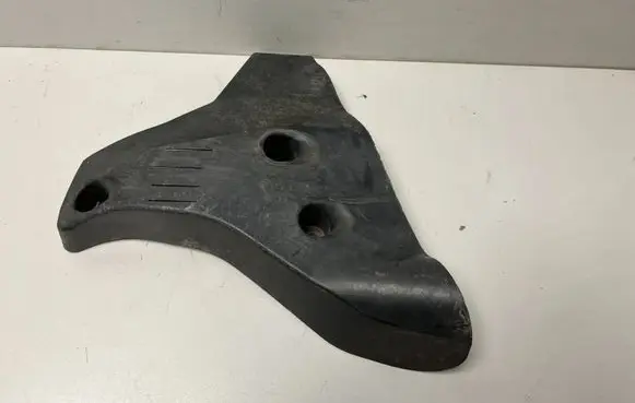 BMW X1 F48 F49 Rear underbody cover/under tray 6858414