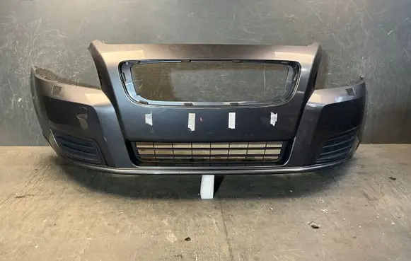 Volvo V50 Front bumper 30744976 30744913