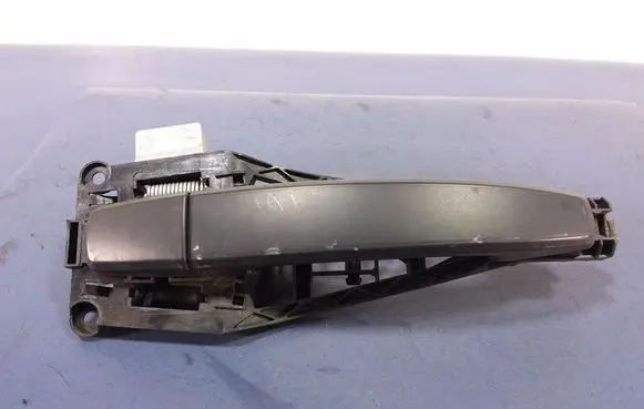 Opel Corsa D Front door exterior handle 