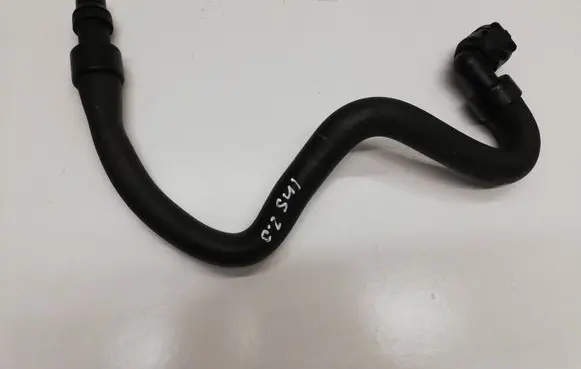 Opel Insignia A Engine coolant pipe/hose