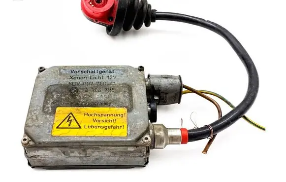 BMW X5 E53 Voltage converter/converter module 8386708