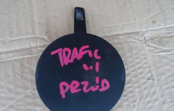 Renault Trafic III (X82) Front tow hook cap/cover 511807007R 90368850 H1195
