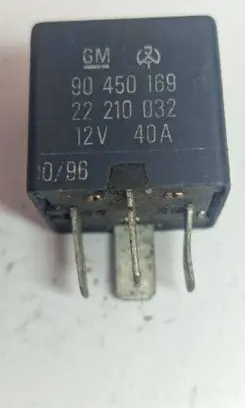 Opel Zafira A Other relay 90450169 22210032