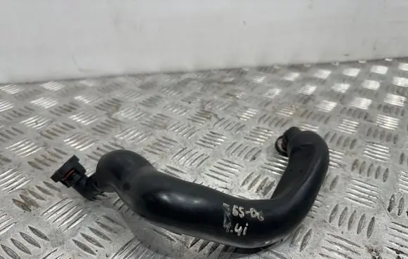 BMW 7 E65 E66 Breather/breather pipe/hose 