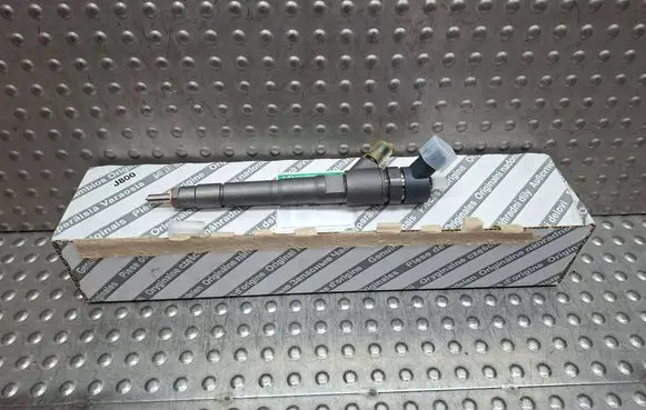 Fuel injector
