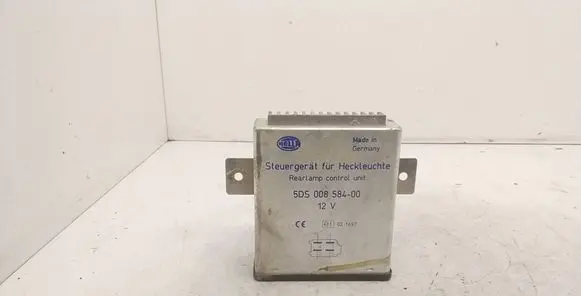 BMW 5 E39 Light module LCM 5DS00858400