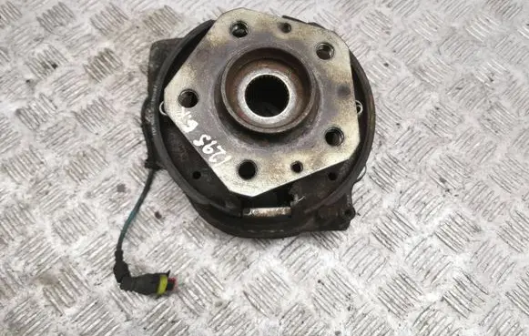 Maserati Quattroporte Rear wheel hub