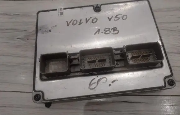 Volvo V50 Engine control unit/module ECU 30729274A
